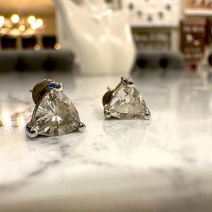EUC Sterling  Silver Cubic Zirconia Studs